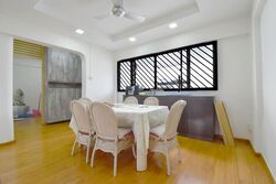 Blk 705 Hougang Avenue 2 (Hougang), HDB Executive #581972621